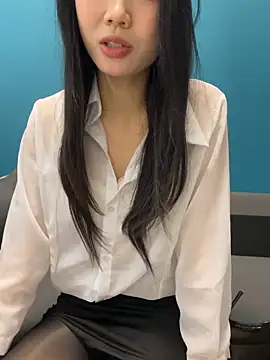 ZHJKS9988 Chat XXX in diretta