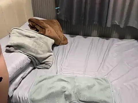 MissLadyBIGCOCKxxl's Webcam Show