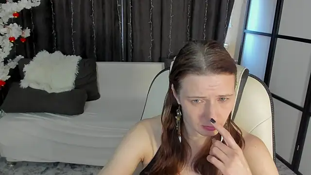 Kathrine_Meyer: онлайн-секс-чат