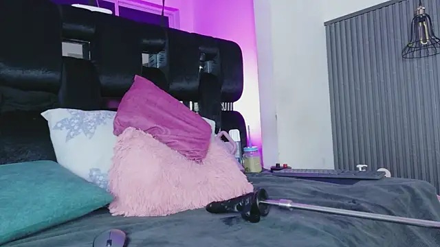 levana1's Live XXX Chat