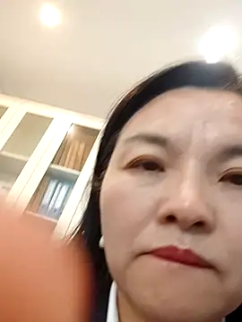 ialnuyoa_h's Live XXX Chat