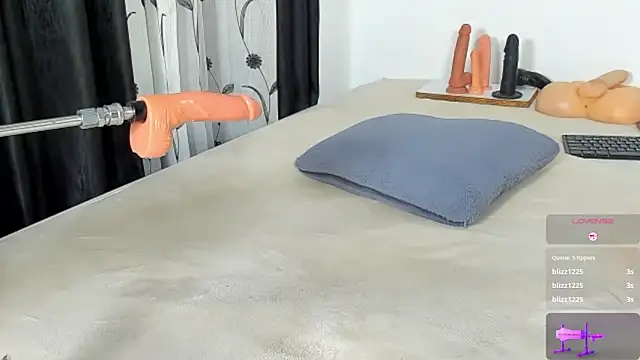 Chat +18 de CREAMY_BUBBLEGUM ao vivo