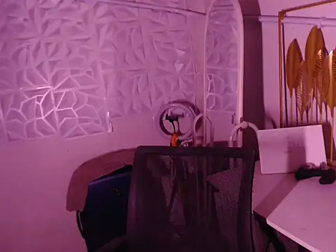 Horny_Alexa Pertunjukan Webcam