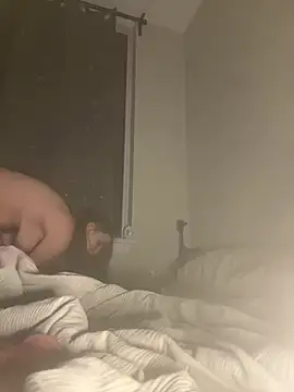 Pokazy przed kamerką – elliepixie