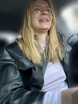 AnastasiaAniess' Live XXX Chat