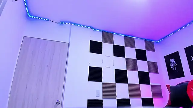 XXX chat uživo modela jeycobb