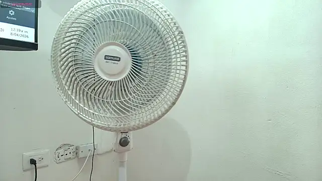 Chat XXX ao vivo de Elizabetth_Roman