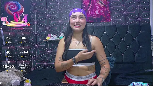 KataRebelのライブXXXチャット