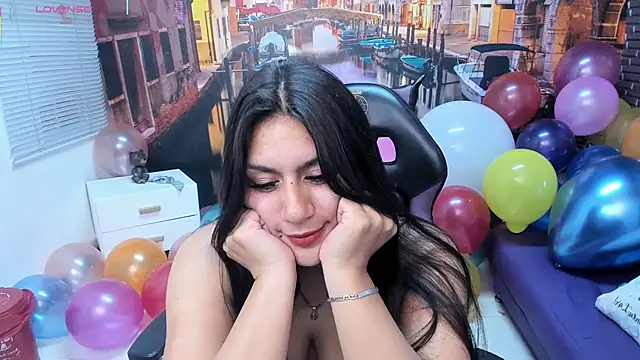 Онлайн чат XXX gigi_gilt_