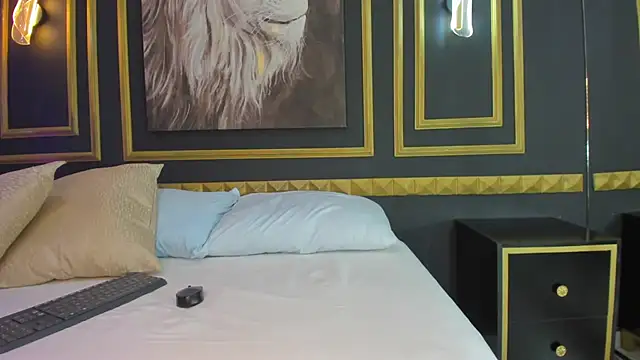 Онлайн чат XXX mia_watsonn_