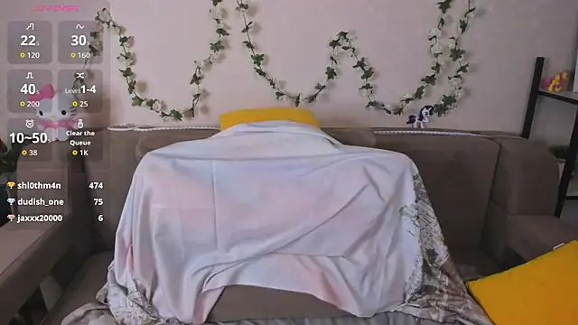 Онлайн чат XXX Lori_Bllossom