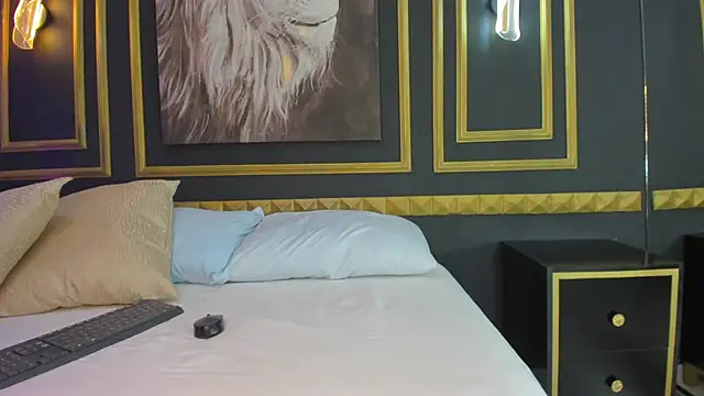 mia_watsonn_'s Live XXX Chat