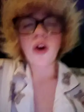 mcjbgfhgjhiiilllufjyf's Webcam Show