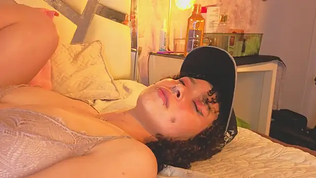 Benny_and_Mark Chat XXX live