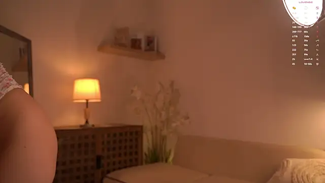 AudreyBarren Adlı Modelin Canlı XXX Sohbeti