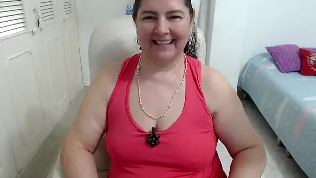 leonela_69's Live XXX Chat