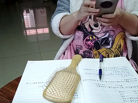 Chat XXX ao vivo de AngelwithEcup