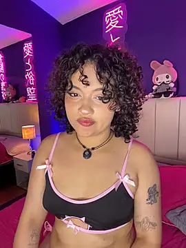 Chatroom XXX en direct de _sarahRose