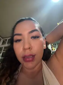 Chatroom XXX en direct de VictoriaaRose