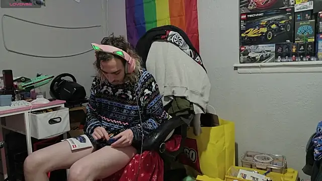 دردشة tallnerdyguy الجنسي ة المباشرة