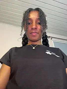 _Sporty_ Live XXX Chat