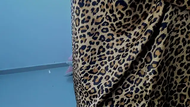 Valen_Brown: онлайн-секс-чат