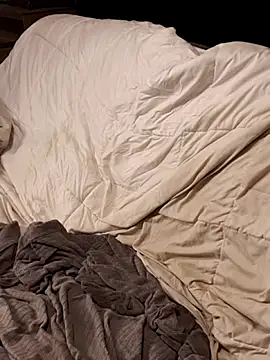 دردشة B4KINC الجنسية المباشرة