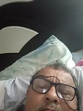 Show de Misterymem63 na webcam