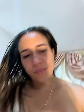 Nanybaker95 现场XXX聊天