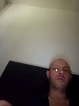 Guitccch Live XXX-chat