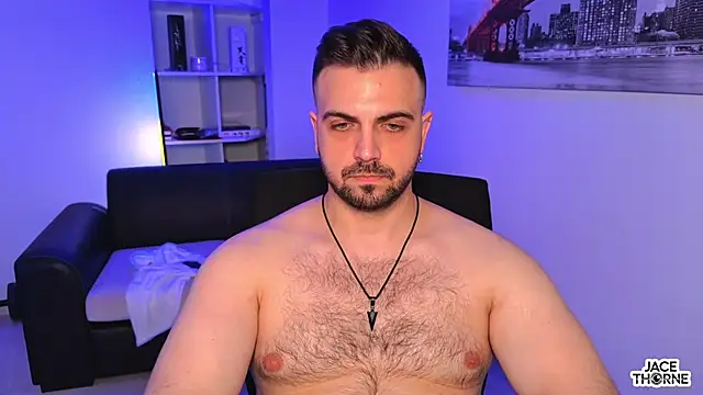 Jace_Thorne Show in webcam
