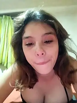 แชท XXX สดของ mariamac420