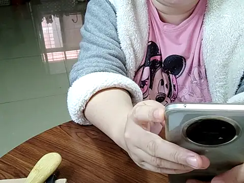 AngelwithEcup Live XXX-Chat