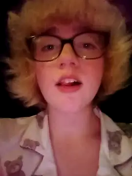 Онлайн чат XXX mcjbgfhgjhiiilllufjyf