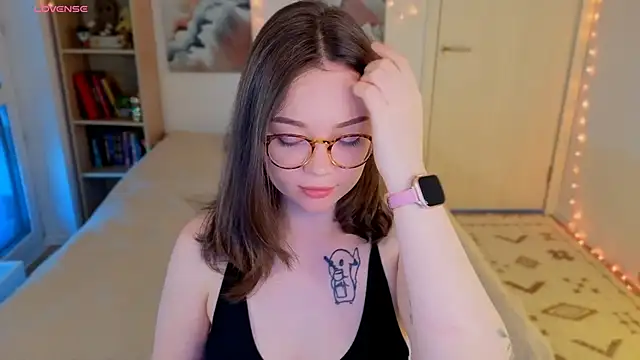 MilenaSaint Pertunjukan Webcam