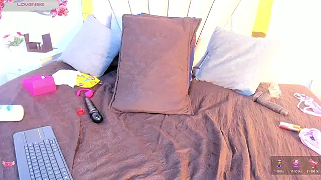 vahiolet_fuentes' Live XXX Chat