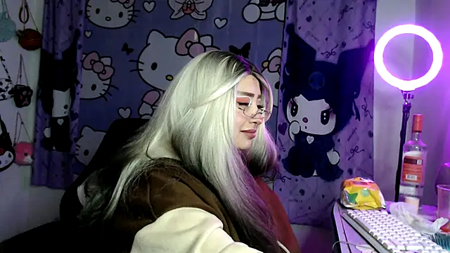 lussyevans24 Chat XXX in diretta