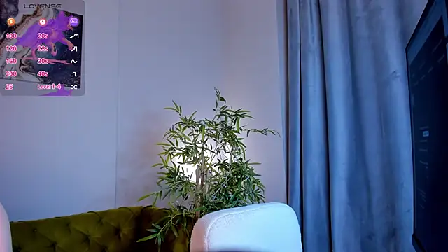 Chatroom XXX en direct de miiss__lulu