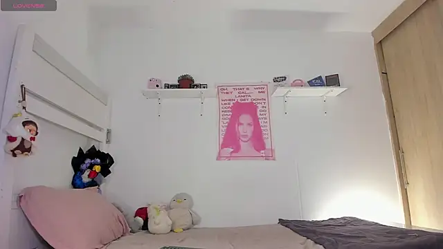 sofy_meuw Adlı Modelin Web Kamerası Şovu