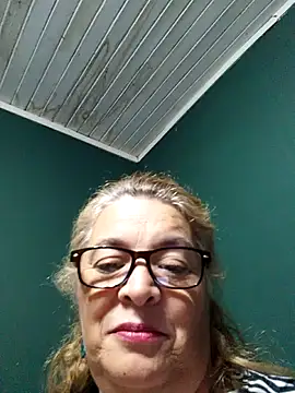 แชท XXX สดของ momismilf544