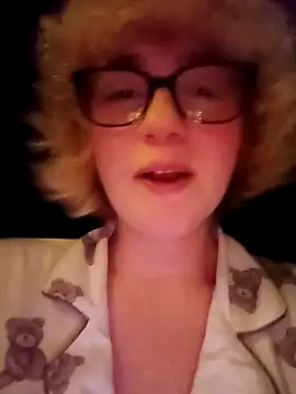 mcjbgfhgjhiiilllufjyf Adlı Modelin Web Kamerası Şovu