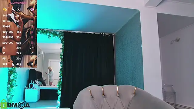 Chat +18 de SelenaDaze ao vivo