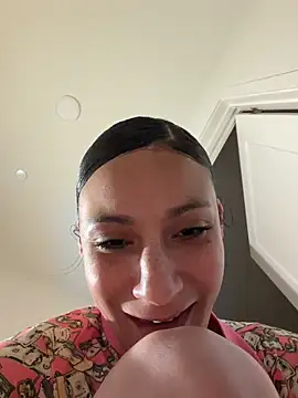 FerrariFrenchn Live XXX chat