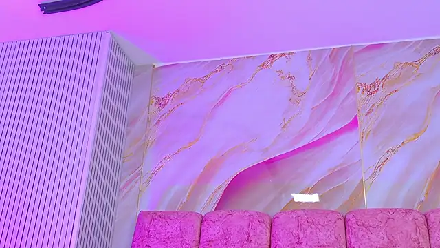 emmacurvy's Live XXX Chat