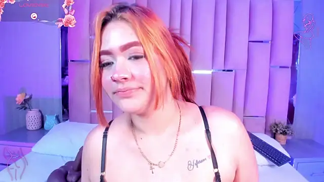 Saory____ Chat XXX in diretta