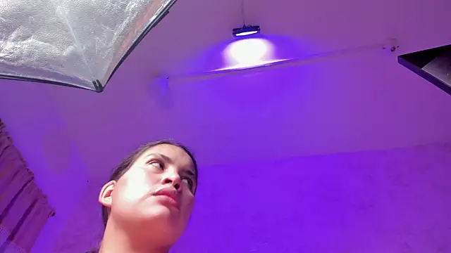 Mia_and_lexy – Naživo XXX chat