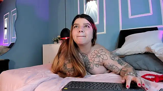 julieta_zc Chat XXX in diretta