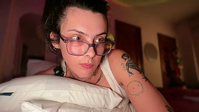 GennaJames Live XXX-Chat