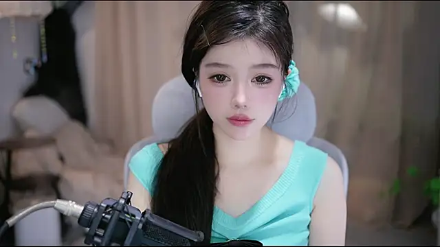 แชท XXX สดของ Cecily