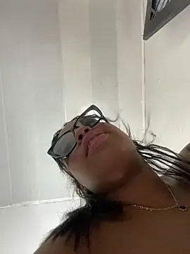 แชท XXX สดของ NataliaMillers